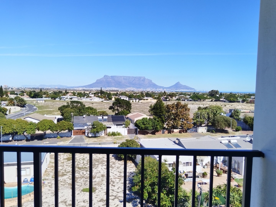 2 Bedroom Property for Sale in Flamingo Vlei Western Cape